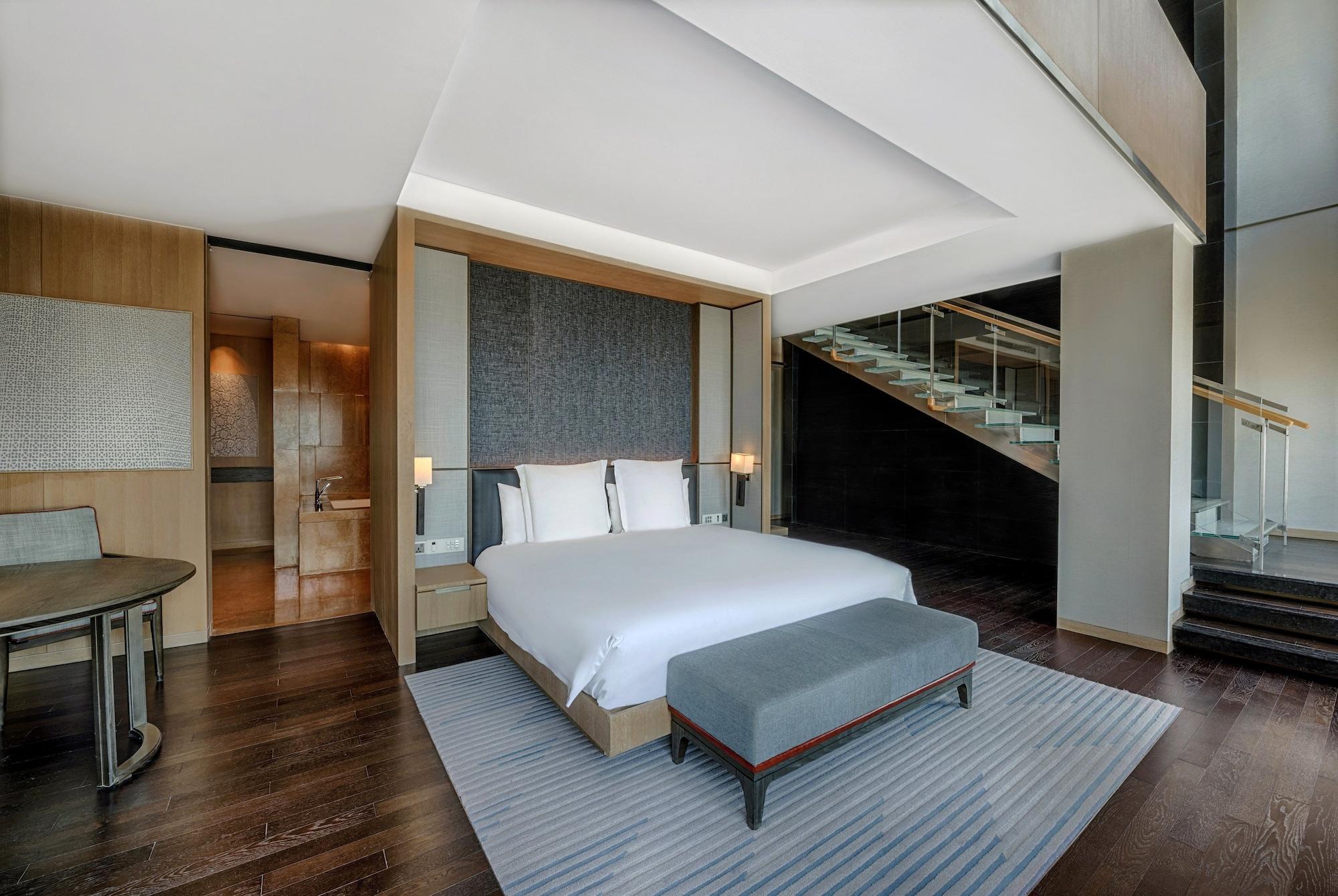 Park Hyatt 5*
